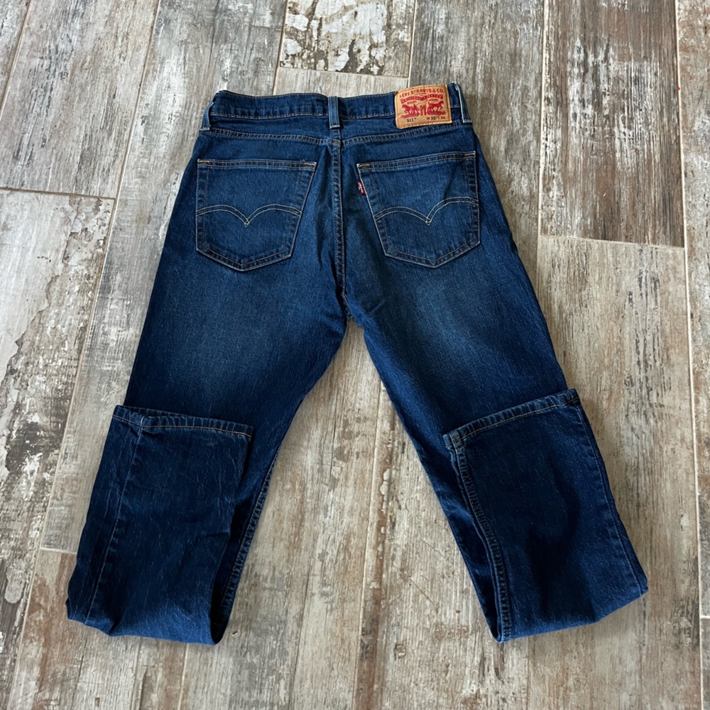 Mens Levi W32 L30 denim jeans. 2 pairs of Jeans. - Picture 3 of 3